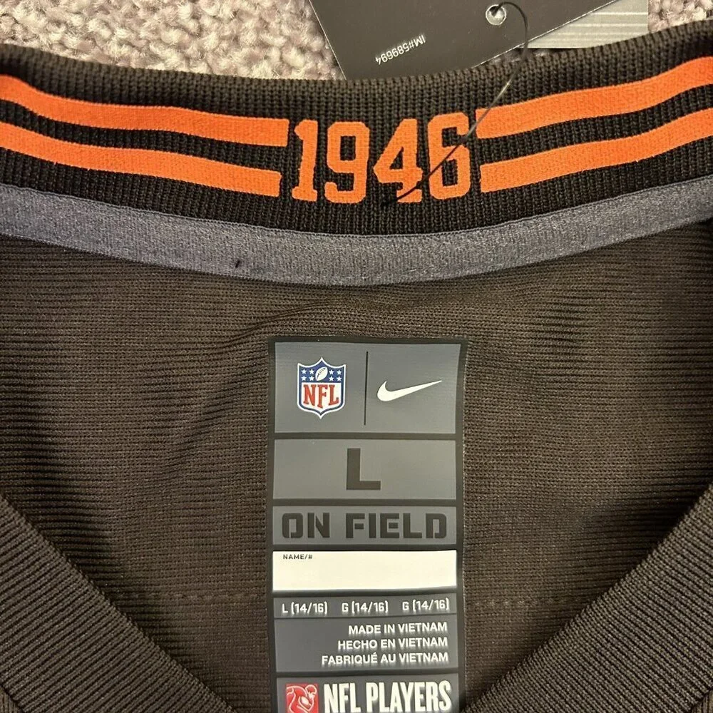 NWT $85 Nike Cleveland Browns NFL Baker Mayfield #6 Football Jersey Youth Size L